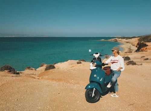 Offre spéciale d’assurance scooter 125cc avec assistance zéro kilomètre et remboursement en cas de vol à Fréjus dans le Var 83